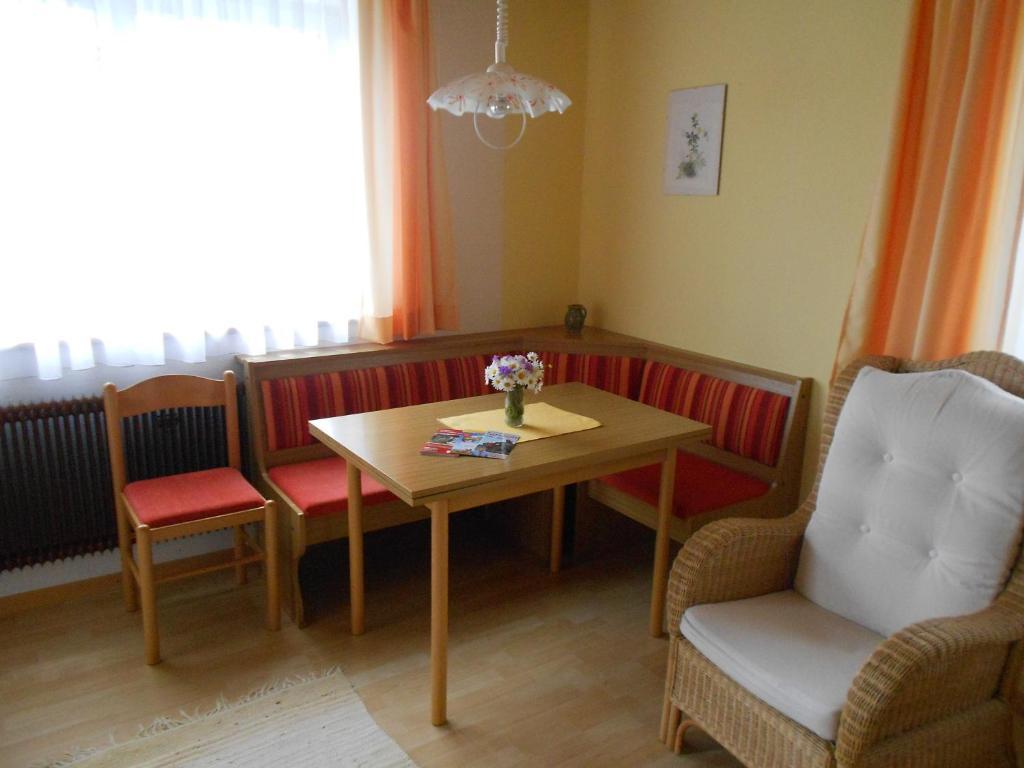Haus Moni Daire Mauterndorf  Oda fotoğraf