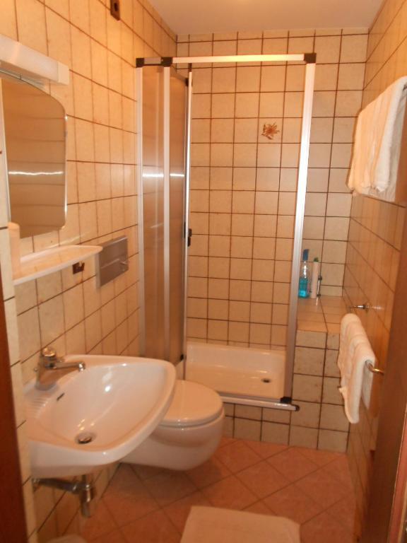 Haus Moni Daire Mauterndorf  Oda fotoğraf